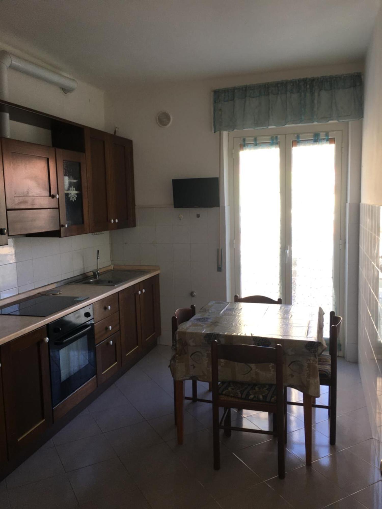 Appartamento Miramare, 2 Camere, Cucina, Bagno, Вентімілья Екстер'єр фото